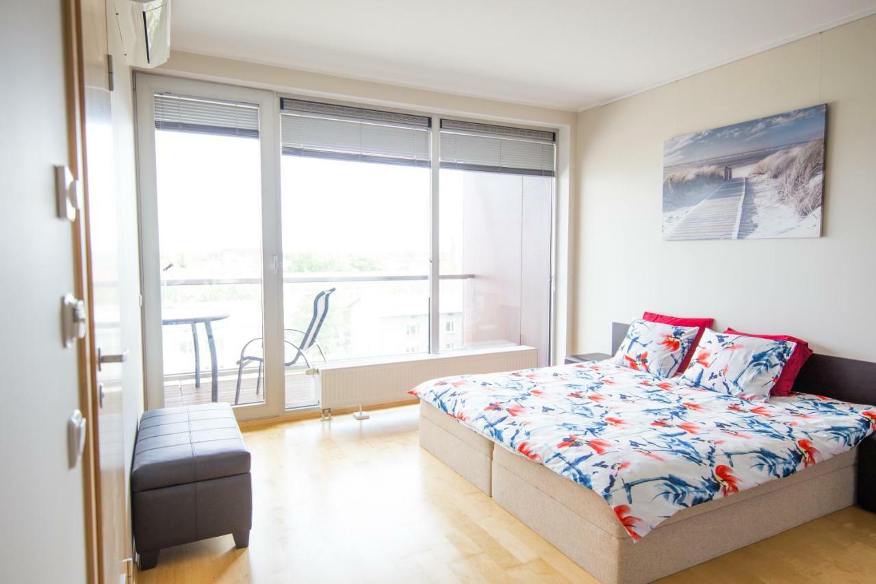 City Center Apartment Aida Пярну Экстерьер фото